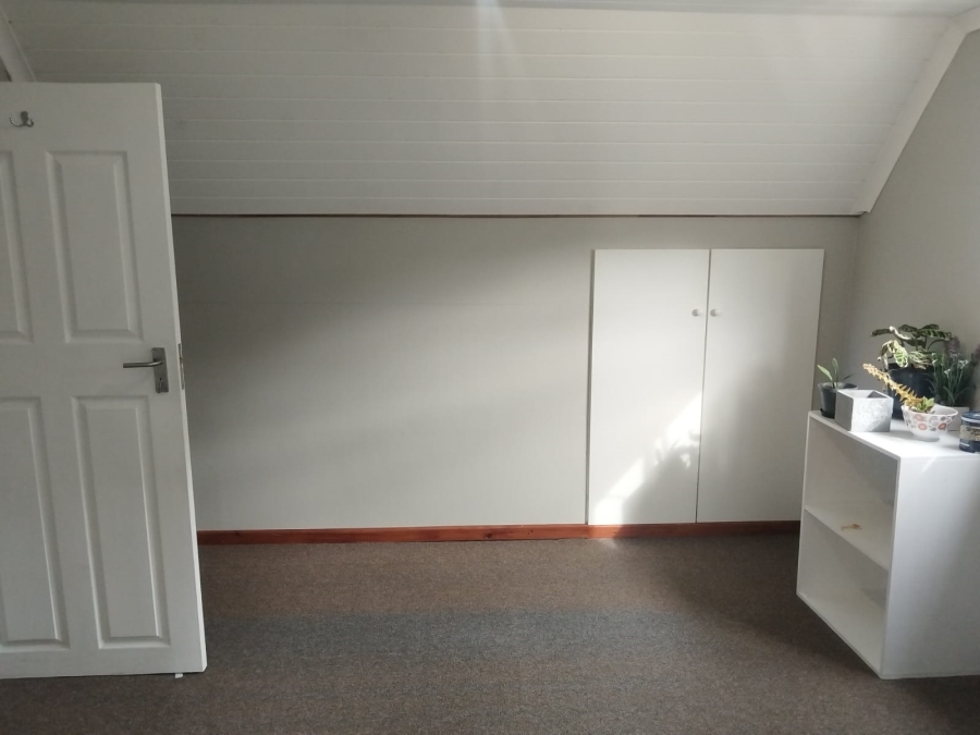To Let 4 Bedroom Property for Rent in Welcome Glen Western Cape